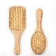 thumbnail image 1 of Cepillo para el cabello de madera de bambú natural de 2 piezas - Cerdas de bambú para masajear el cuero cabelludo y desenredar todo tipo de cabello - Limita la electricidad estática, 1 of 5