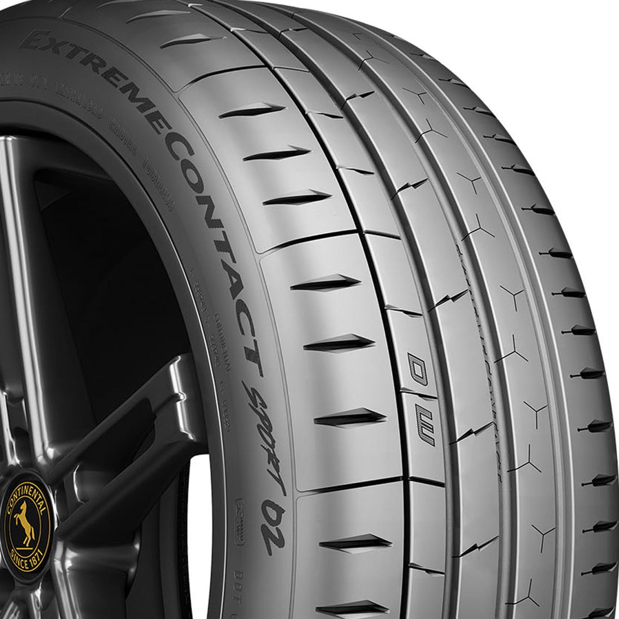 Continental Extreme Contact Sport 255/45R17 98 W Tire
