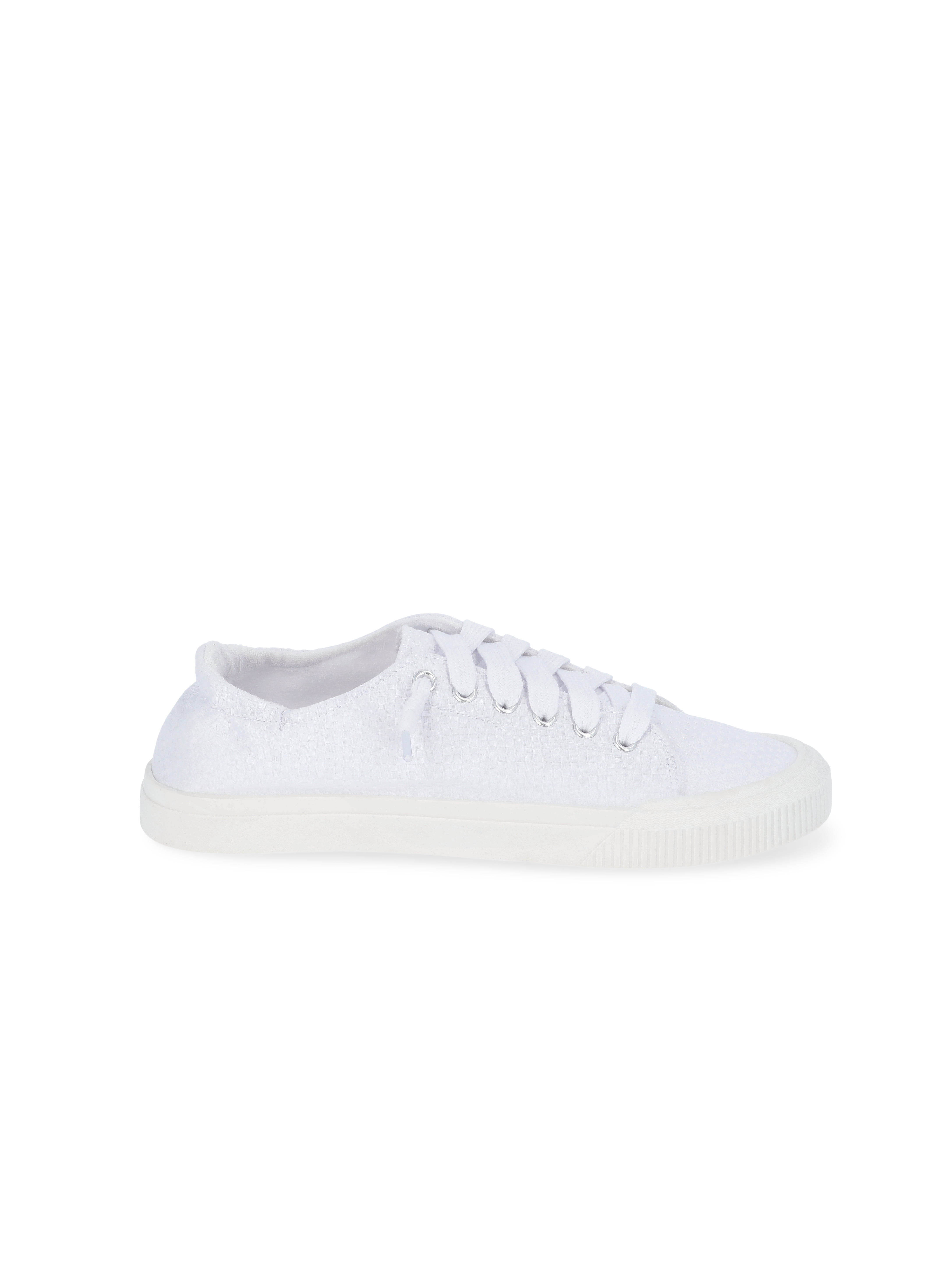 Time and Tru Women's Scrunchback Sneakers, Wide Width Available