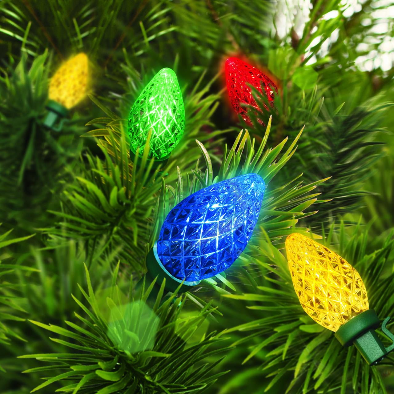 Lot de 25 lumières de Noël C7 à DEL ultra lumineuses Holiday Time, multicolores, avec fil vert, 14,1 pieds