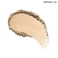 thumbnail image 3 of COVERGIRL Outlast All-Day Matte Finishing Powder, Light to Medium, .39 oz (11 g), 3 of 8