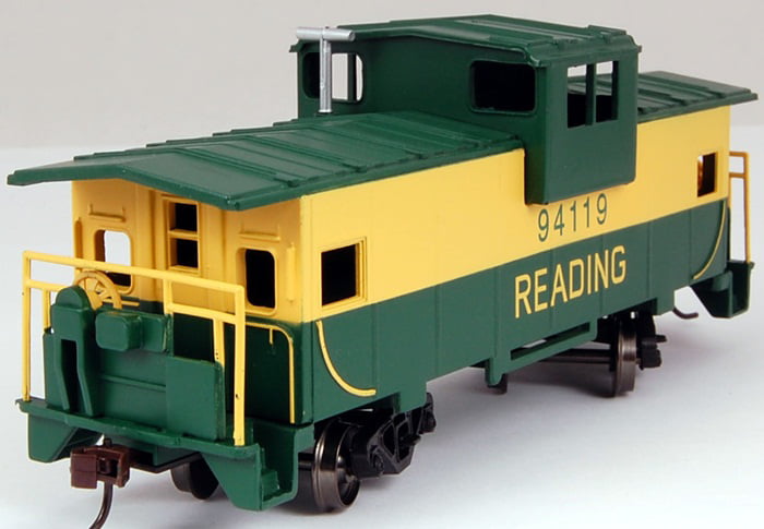 Bachmann Trains HO Scale Reading 36' Wide-Vision Caboose # 17710 