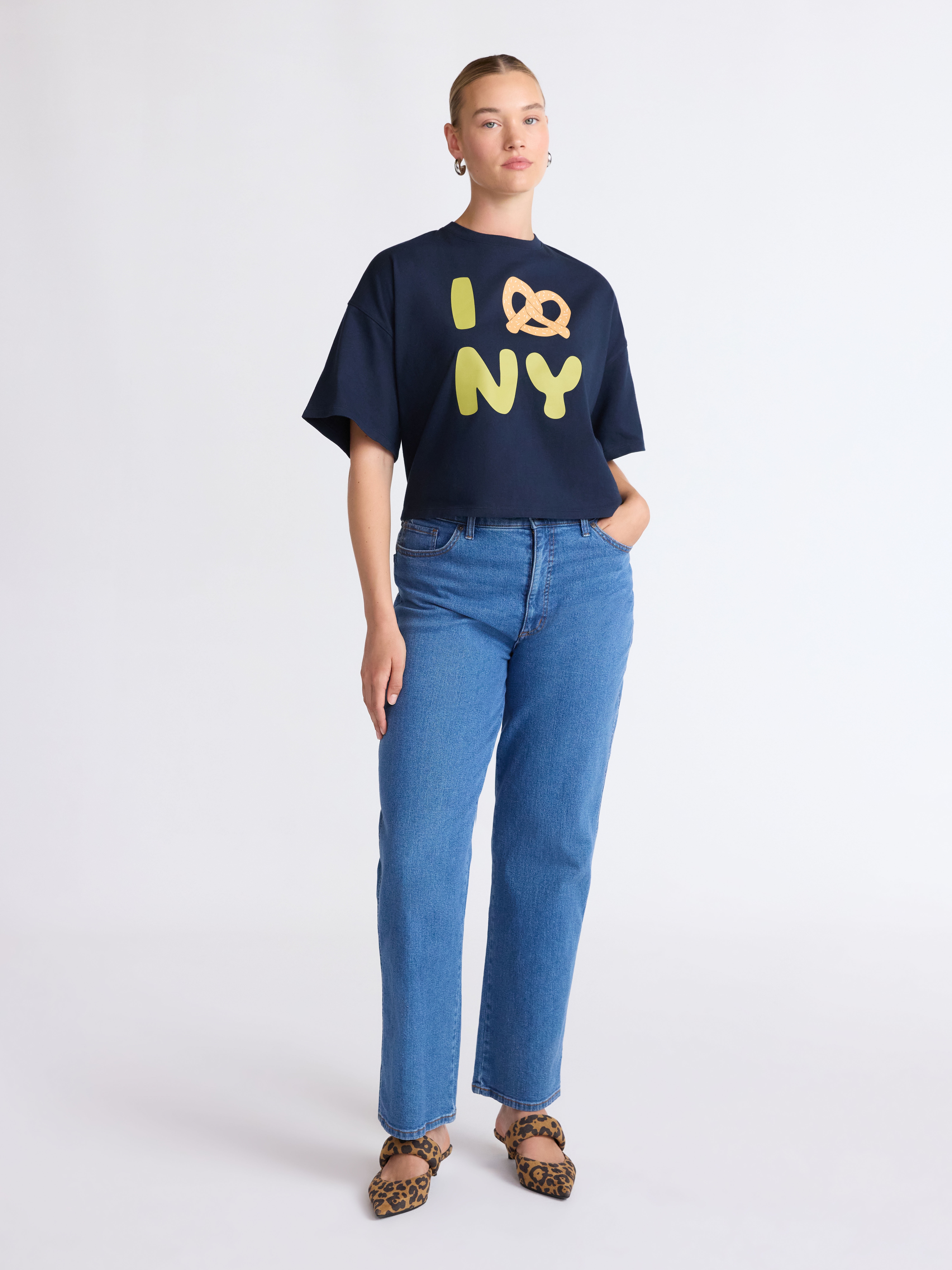 Scoop Women's and Women's Plus Cotton Cropped New York Graphic Tee