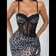 thumbnail image 4 of Vestido de Verano con Estampado de Leopardo y Hombros Descubiertos para Mujer, Ajustado A la Cintura, con de Gris M, 4 of 10