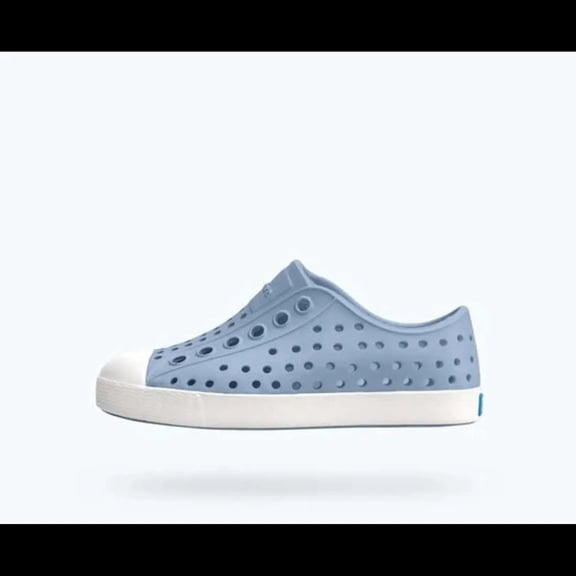 Native Jefferson Youth Lightweight EVA Slip-On Casual Shoes (C11) - Skyway Blue/Shell White