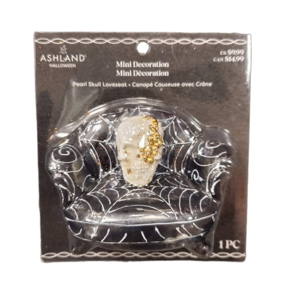 Ashland Halloween Mini Decorations Pearl Skull Love Seat