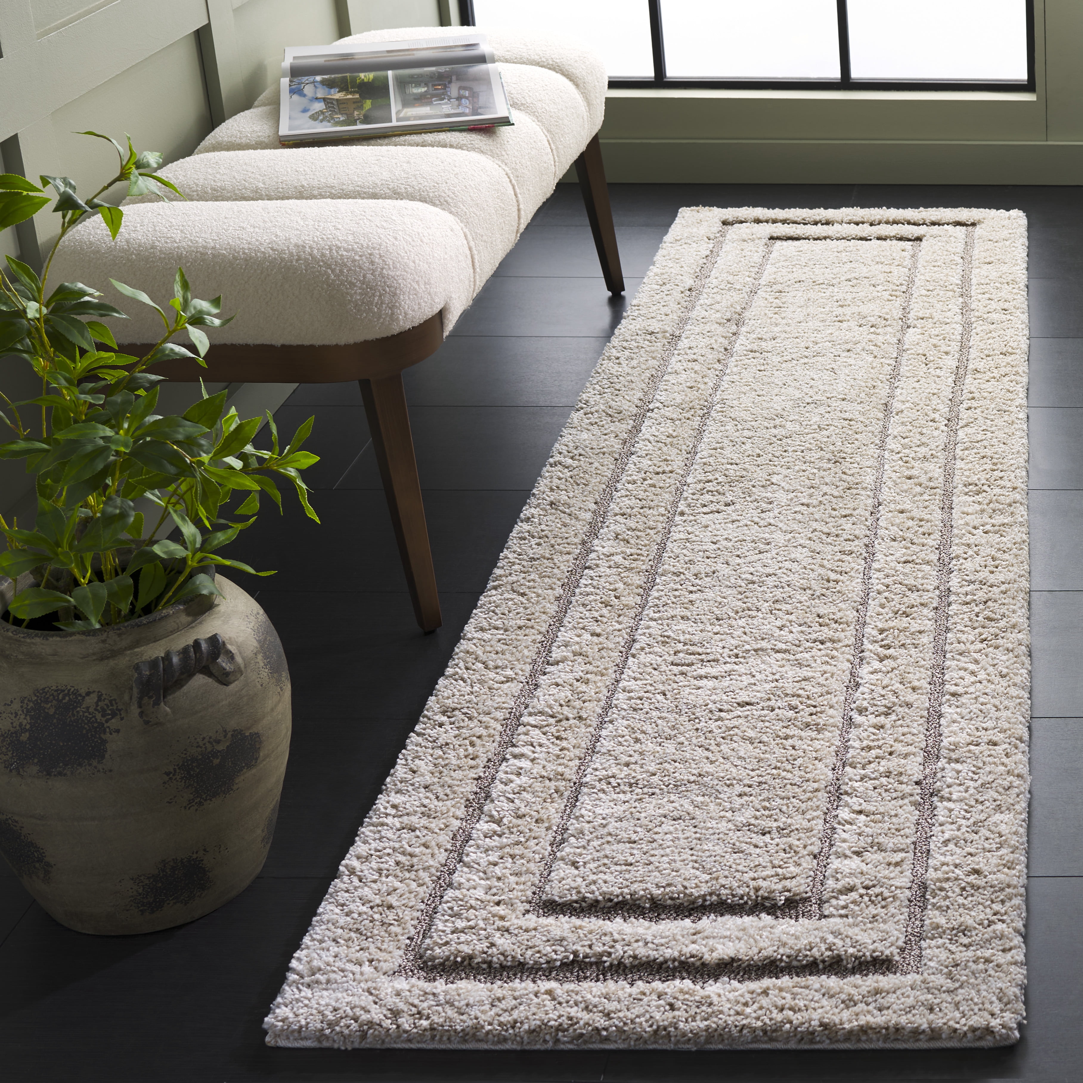 SAFAVIEH Florida Mason Bordered Shag Runner Rug, Beige/Dark Beige, 2'3" x 8'