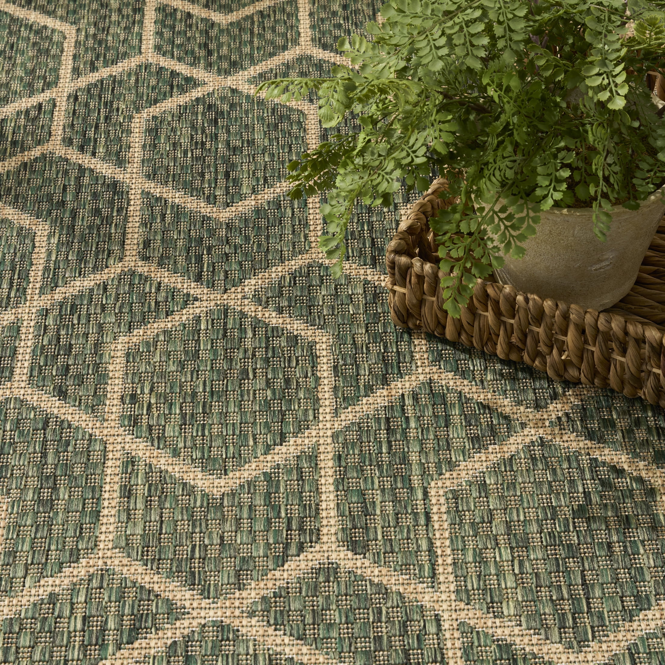 Nourison Horizon Indoor/Outdoor 9' x 12' Green Modern Rug