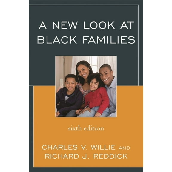 A New Look at Black Families (Edition 6) (Paperback)