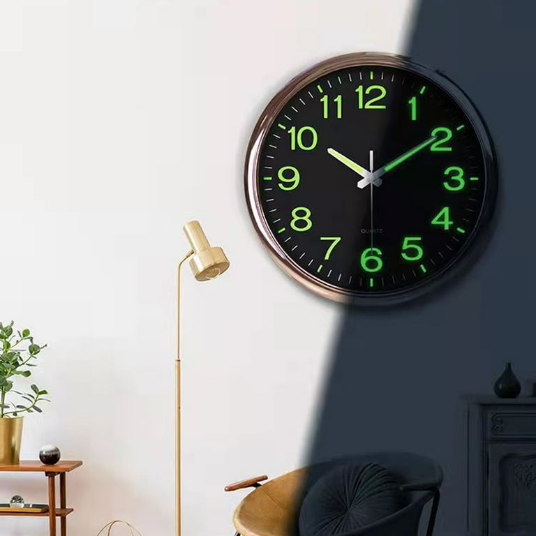 JUGGLER WALL CLOCK 暗闇で光る JUGGLER WALL CLOCK Ver.3 壁掛け時計 - メルカリ