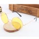 thumbnail image 4 of Gafas retro redondas coloreadas de protección UV400 de gafas de sol de gran tamaño coloreadas 2PCS para hombres mujeres (lente de marco amarillo de oro), 4 of 6