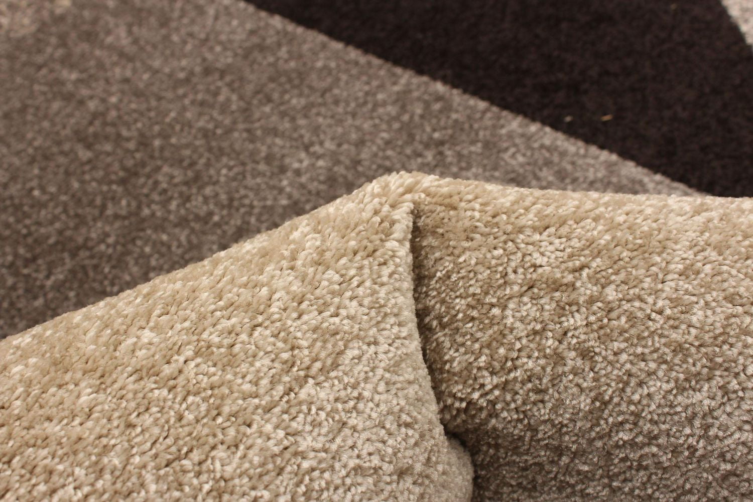 ECARPET Geometric Area Rug, Indoor Carpet for Living Room Bedroom Harlow Collection