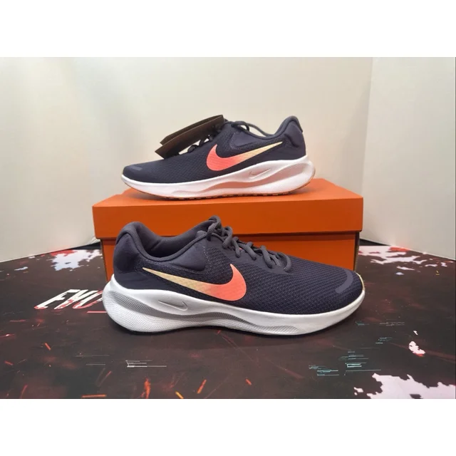 Nike Revolution 7 Running Shoes Women’s Size 9.5 Dark Raisin/White FB2208-500