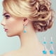 thumbnail image 1 of Los pendientes de borla son modernos, versátiles, elegantes y con estilo para mujeres., 1 of 5