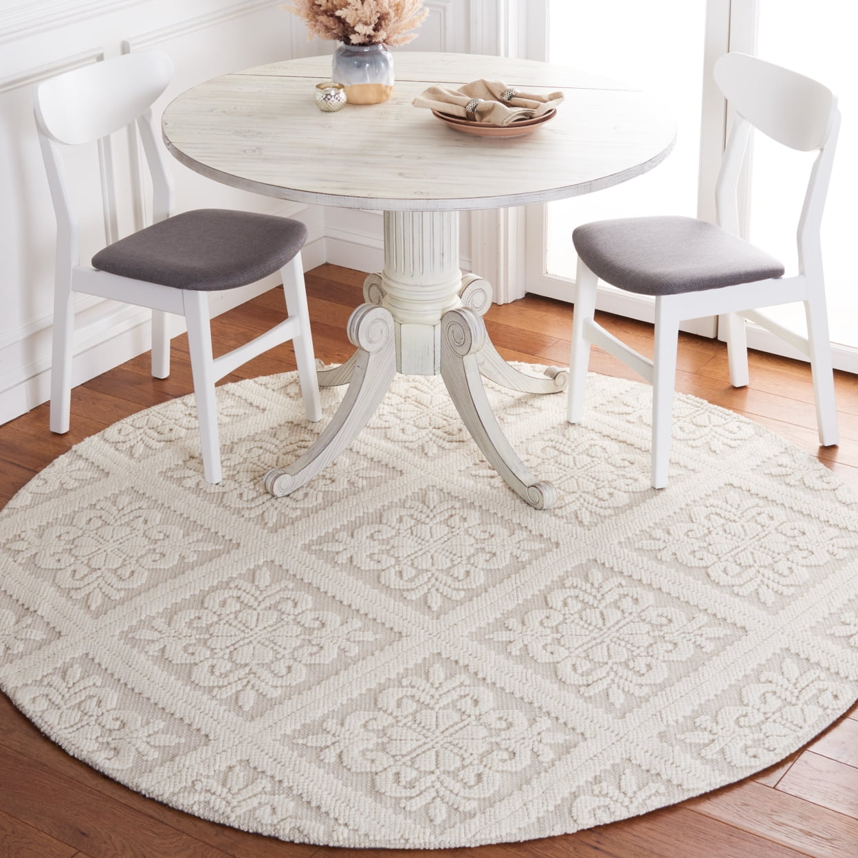 SAFAVIEH Vermont Wayland Trellis Area Rug, Ivory, 6' x 6' Round