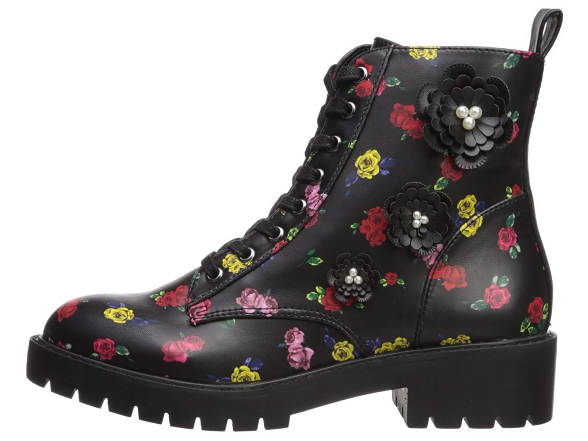 betsey johnson boots