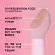 thumbnail image 3 of Brillo de labios voluminizador Lawless Queen Forget the Filler Rosy, 3 of 9