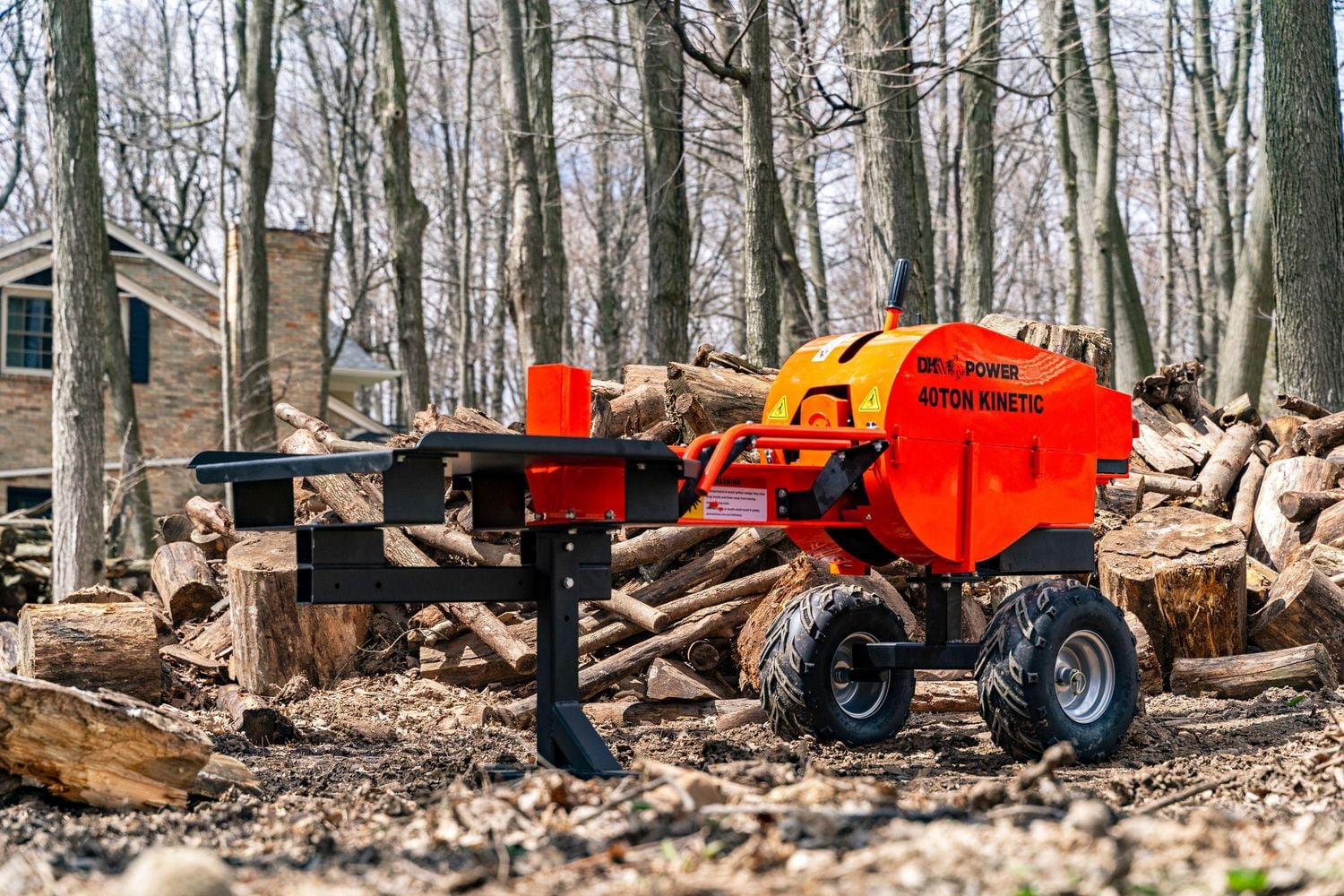 DK2 POWER 40-Ton 7 HP 208 cc Kinetic Log Splitter