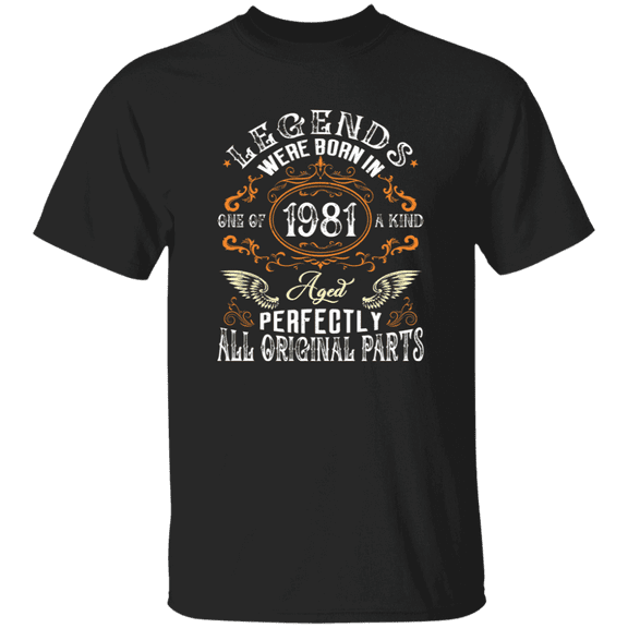 Vintage Legend Were Born In 1981 44 Years Old 44Th Birthday Decorations Men Women T-Shirt