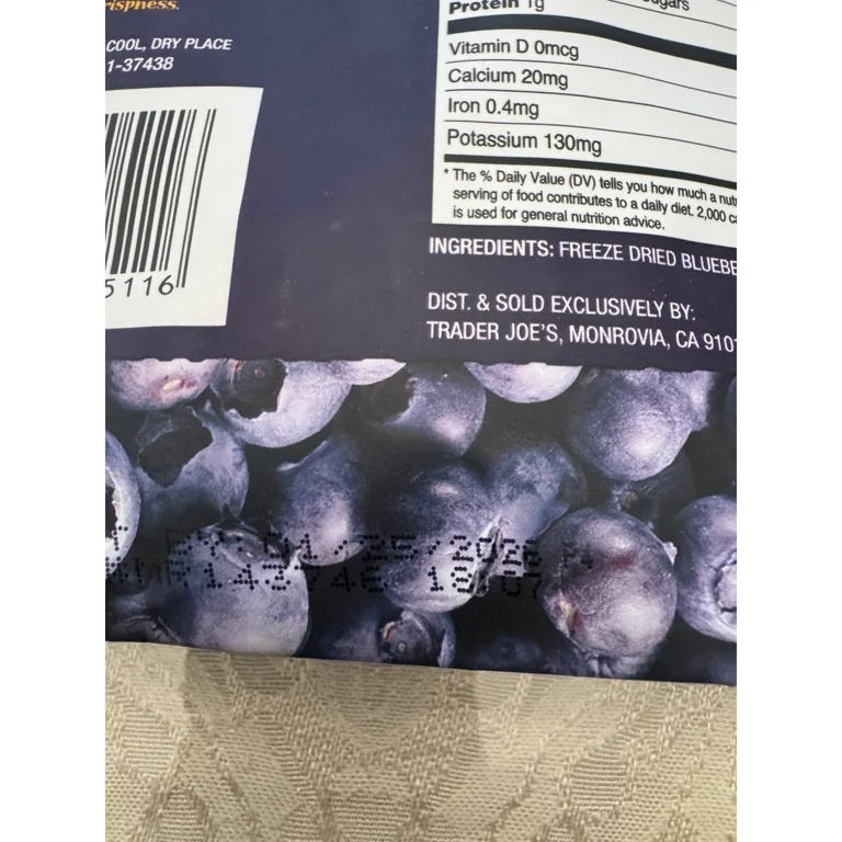 Trader Joe's Freeze Dried Blueberries, Unsweetened, Unsulfured, 2