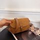 thumbnail image 4 of Bolso El Brazo Cuero Abrasivo Vintage Con Bandolera Estampada S (Marrón), 4 of 9