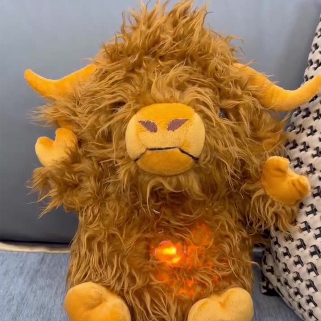 Donemore - Lindos animales de peluche de vaca para aliviar la ansiedad, vaca de las Tierras Altas, juguete de peluche con movimiento de respiración rítmico portátil y luces musicales, vaca de peluche
