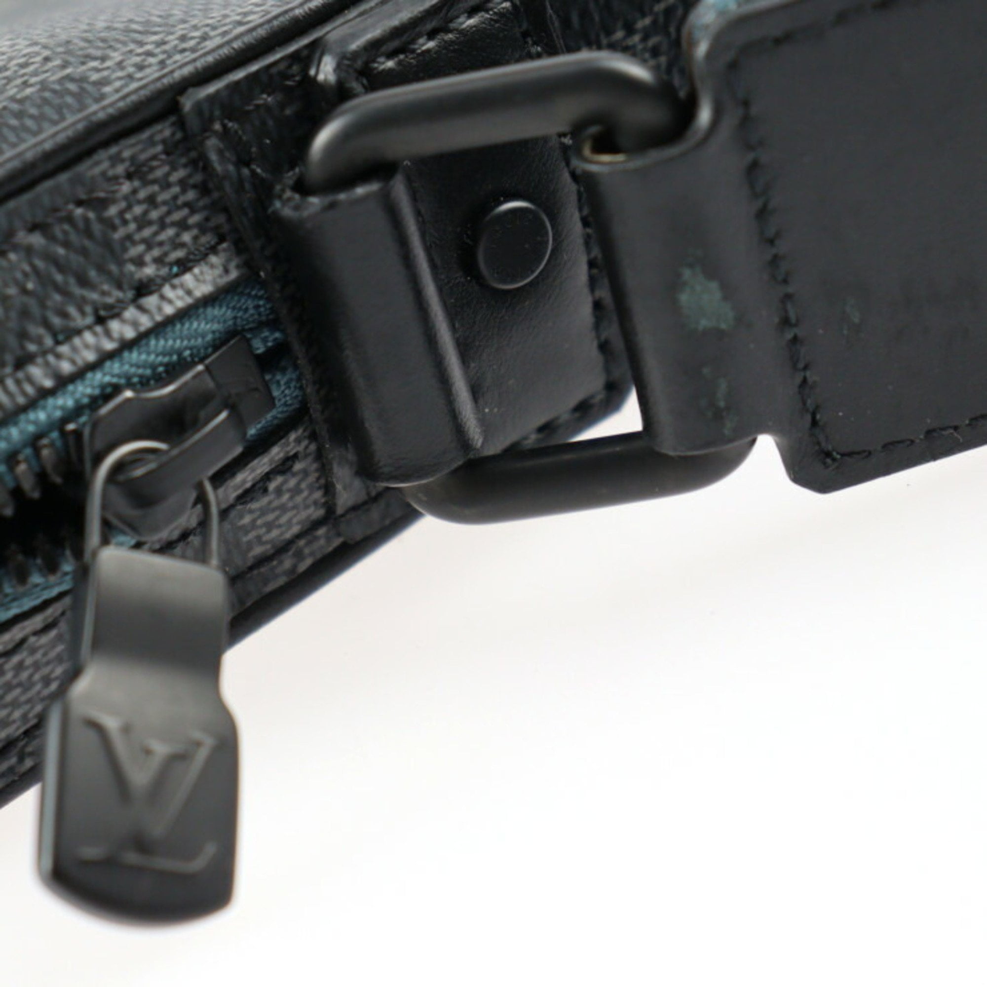 Pre-Owned LOUIS VUITTON Louis Vuitton Alpha Messenger