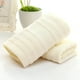 thumbnail image 1 of Toalla Beige a Rayas Onduladas para Baño y Cocina, 33-74 Cm (13-29 Pulgadas), 100% Algodón. Ideal para Cuerpo, Rostro y Manos. Mejora Tu Experiencia En El Baño., 1 of 6