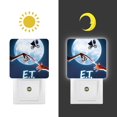 thumbnail image 3 of E.T. El Extraterrestre Luz nocturna LED con sensor de anochecer a amanecer para dormitorio, baño, pasillo, escaleras - Lámpara LED nocturna de enchufe, 0.5W - 1 pieza, 3 of 6