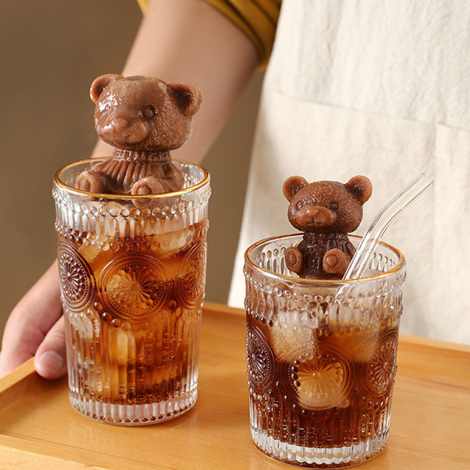 PUROSUR Bear Ice Mold 4 Pack, Ice Cube Trays Molds 3D DIY Drink Cake Decoration for Christmas, Party, Family to Make Lovely Ice Coffee, Juice, Cocktail. Candy
