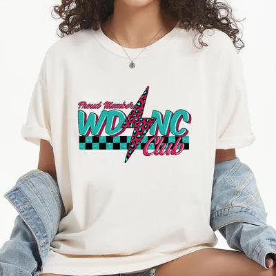Classic Meets Casual – Crew Neck T-Shirt with Nostalgic 'Proud Member WDNC Club' Design