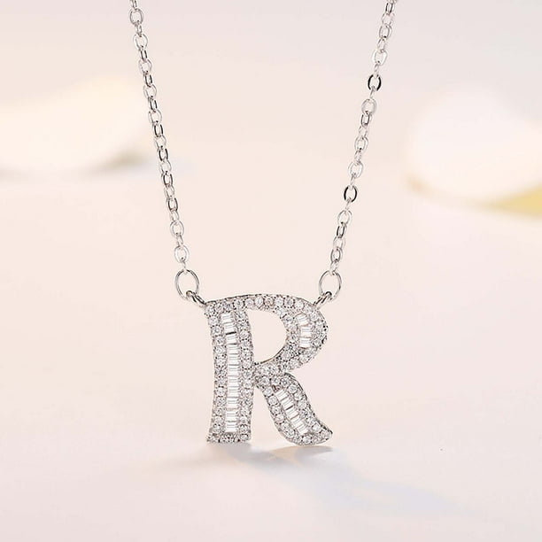 Collar con colgante de tu nombre, mi apellido y 26 palabras en inglés para hija.