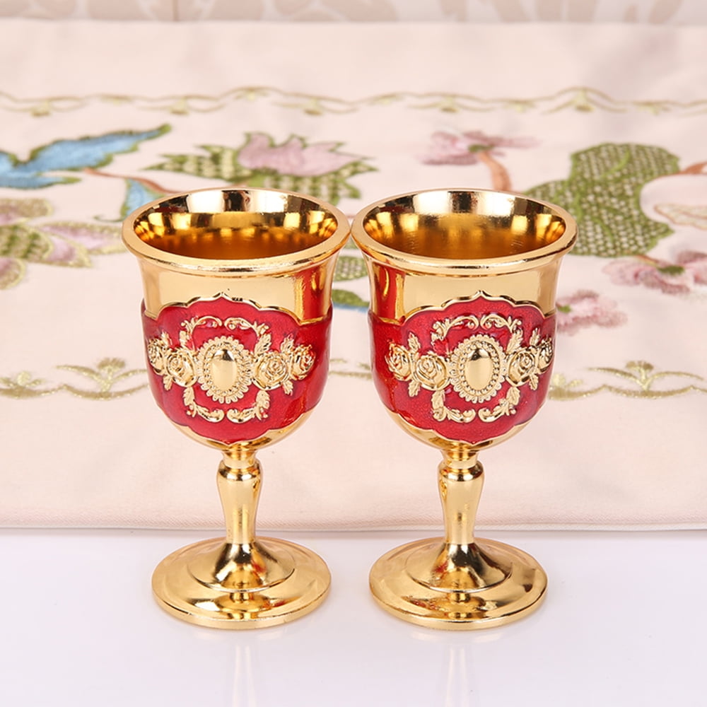 Vintage Metal Wine Glass European Style Retro Wine Glasses Engraving Flower  Pattern Goblet for Collecting Ornament Gift RE