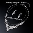 thumbnail image 4 of Ensemble de Bijoux pour Femmes Collier Boucles d'Oreilles Couronne Imitation Perle Accessoires de Robe de Mariée, 4 of 5