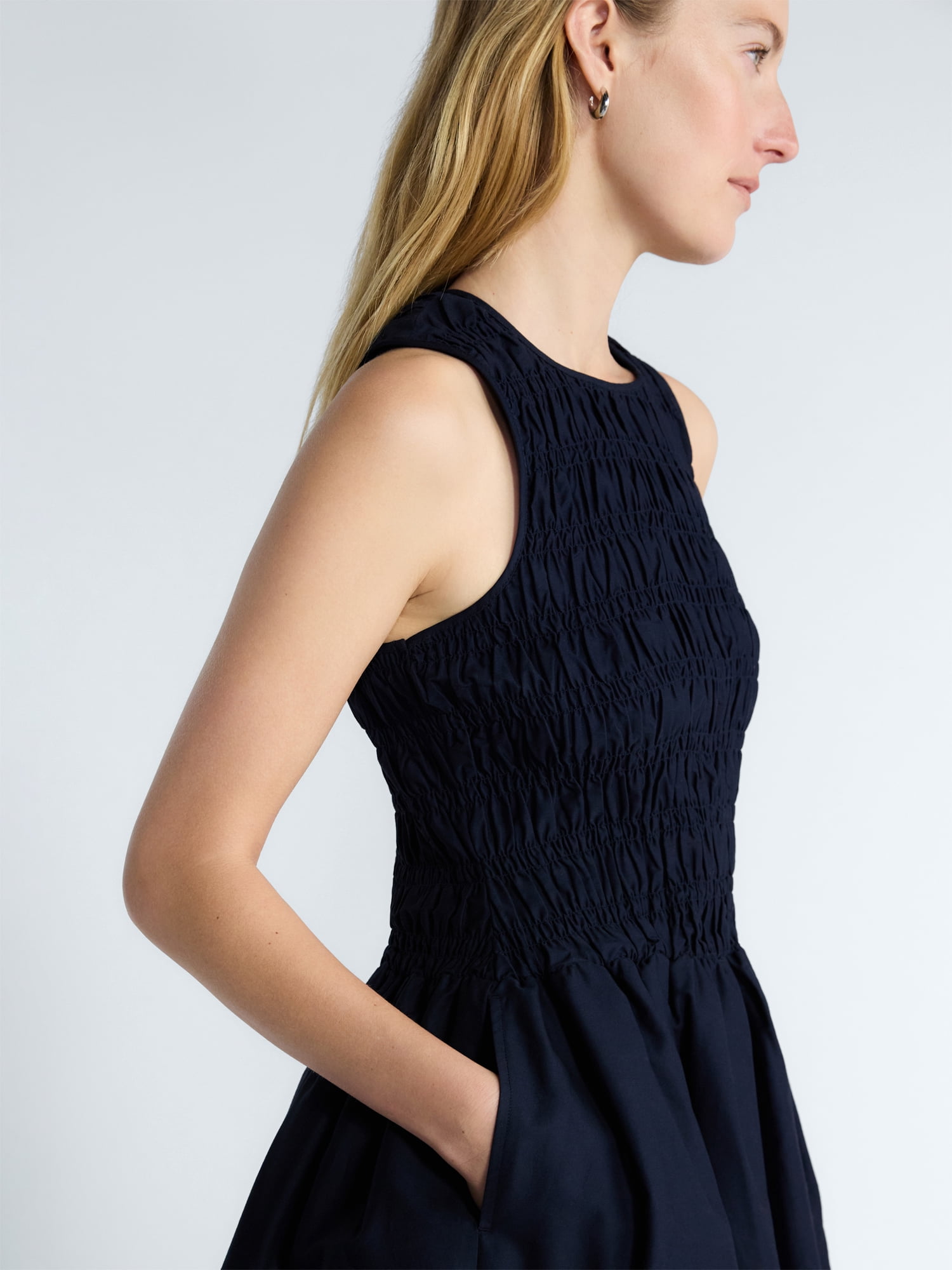 Free Assembly Women's and Women's Plus Smocked Cotton Sleeveless Mini Dress, Sizes XS-4X