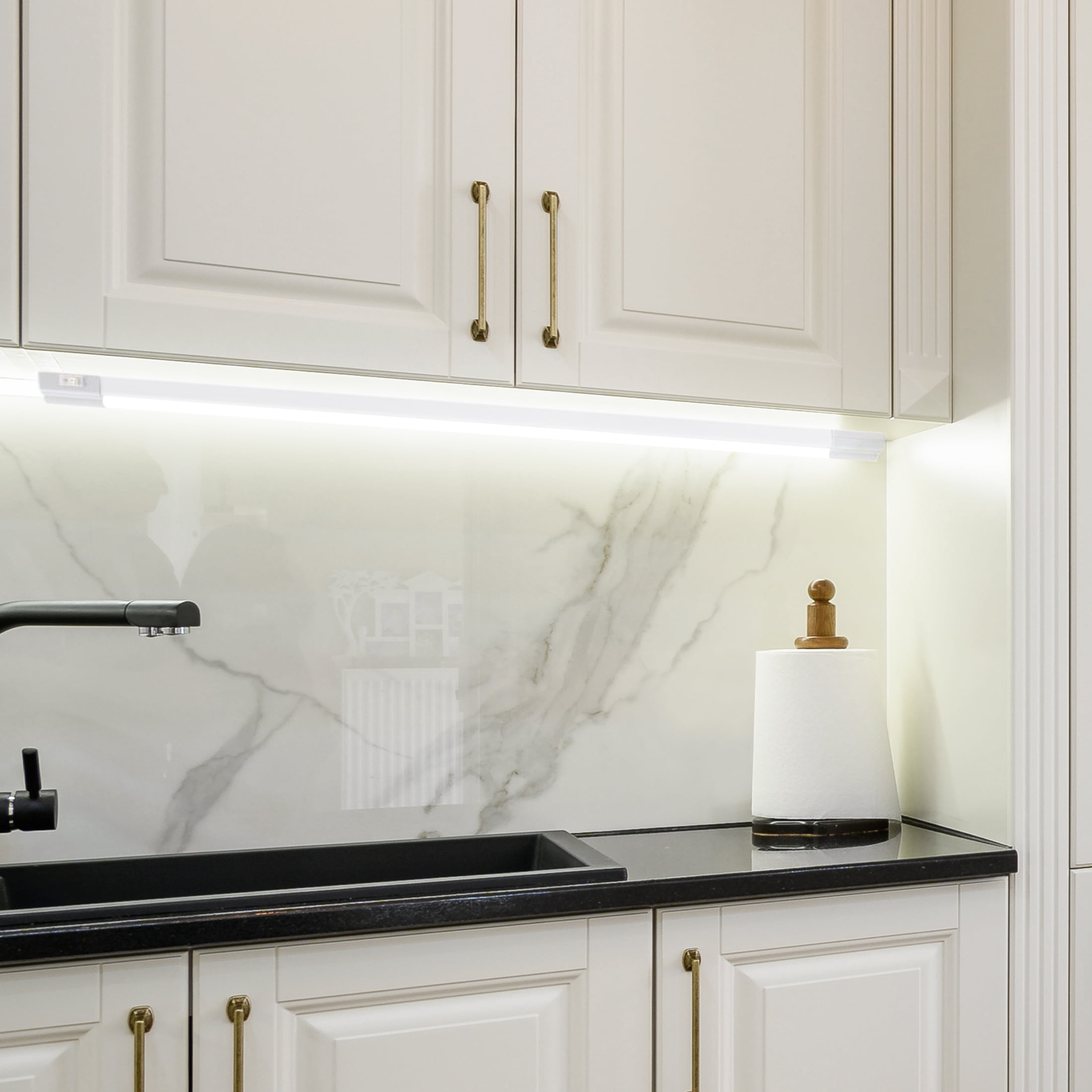 Maxxima 24 in. LED Under Cabinet Light, Linkable, 1200 Lumens, 3000K Warm White, White, On/Off Switch
