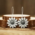 thumbnail image 2 of Nvzi Pendiente vintage con forma de margarita y flor de girasol dorada, pendiente retro con forma de piedra roja (plateado), 2 of 4