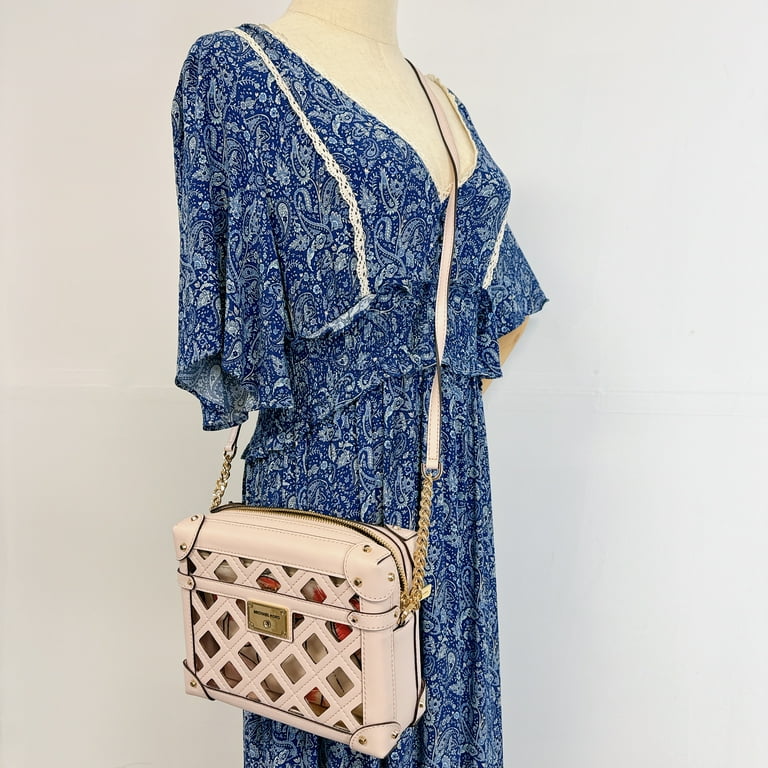 新作 Michael Kors★THEODORA THUNK XBODY Michael Kors Theodora Small Zip Trunk Mk Leather Crossbody