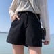 thumbnail image 3 of NOVEDAD DE VERANO 2020, pantalones cortos vaqueros blancos y negros, pantalones de pierna ancha de cintura alta para mujer, pantalones holgados ins hot, aspecto fino y alto, 3 of 5