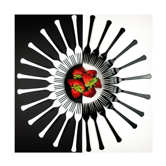 Mike Melnotte 'Strawberry Designs' Canvas Art