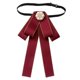 thumbnail image 1 of Corbata de lazo preanudada para mujer, elegante para eventos formales, versátil y sin arrugas. Rojo con borde beige, 1 of 9