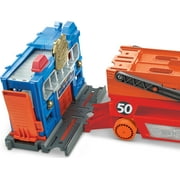 Hot Wheels Mega Hauler with 6 Expandable Levels, Stores up to 50 1:64 Scale Toy Vehicles
