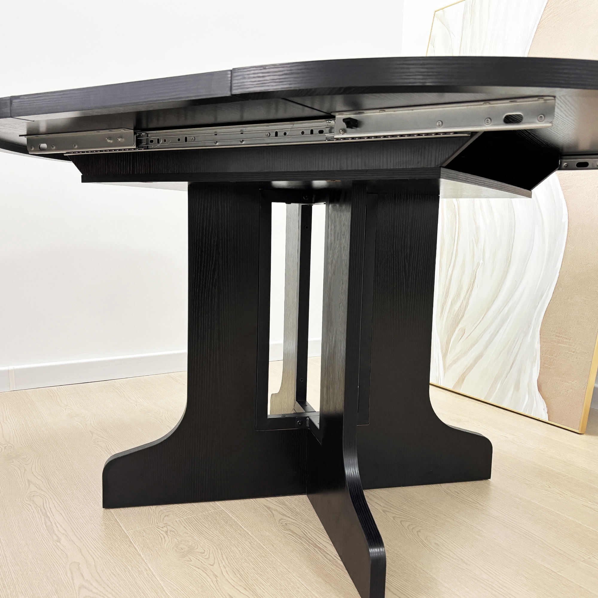 MAYEERTY Farmhouse Expandable Round to Oval Dining Table for 6, Extendable Kitchen Table with Removable Leaf, for Home Dining Room, Apartment, Kitchen Gathering Furniture