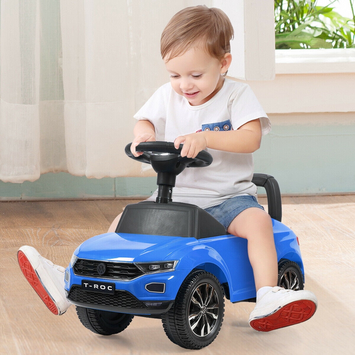 toddler girl push car