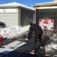 thumbnail image 2 of 16 Foot Handcrank SportScreen avec la cible de hockey, 2 of 5