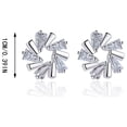 thumbnail image 4 of Xihbxyly Pendientes de Moda, Elegante Diseño de Flor de Cristal de Hielo, Detalles de Circonita Trapezoidal, Impresionante Construcción de Aleación, Accesorio Versátil para Cualquier Ocasión, Regalo, 4 of 7