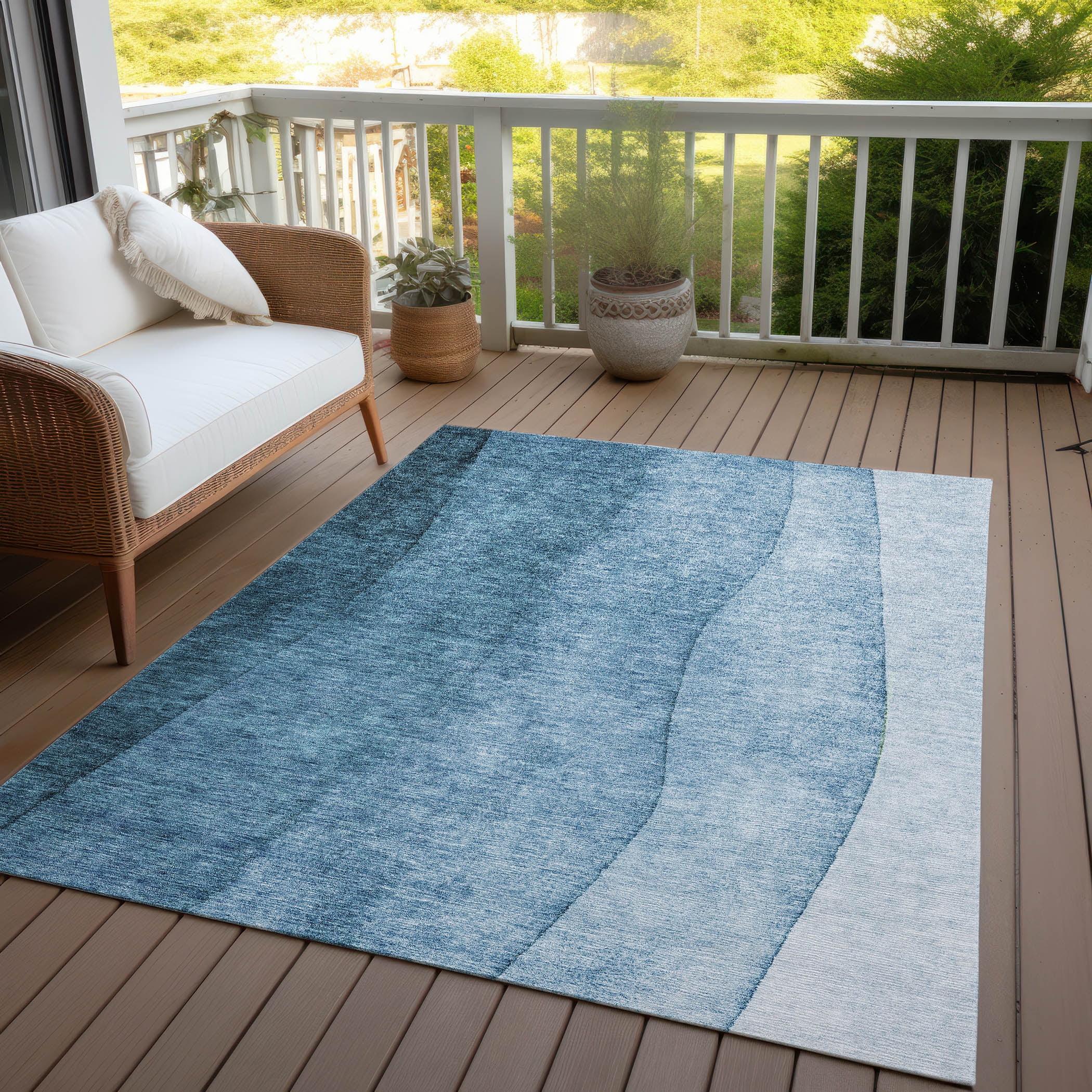 Addison Rugs Chantille Indoor/Outdoor Transitional Ombre Blue Washable Rectangle Rug, 2'6" x 3'10"