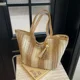 thumbnail image 5 of Bolsos de hombro de paja a juego con colores trenzados, bolsos de mano de moda de gran capacidad y alta calidad para mujeres, bolsos de mano casuales nuevos de 2024, 5 of 5