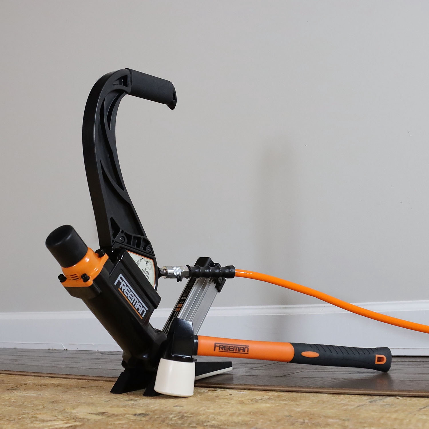 Freeman P50LSLW Lightweight Pneumatic 2-in-1 15.5-Gauge and 16-Gauge 2" Flooring Nailer / Stapler with Flooring Mallet and Interchangeable Base Plates