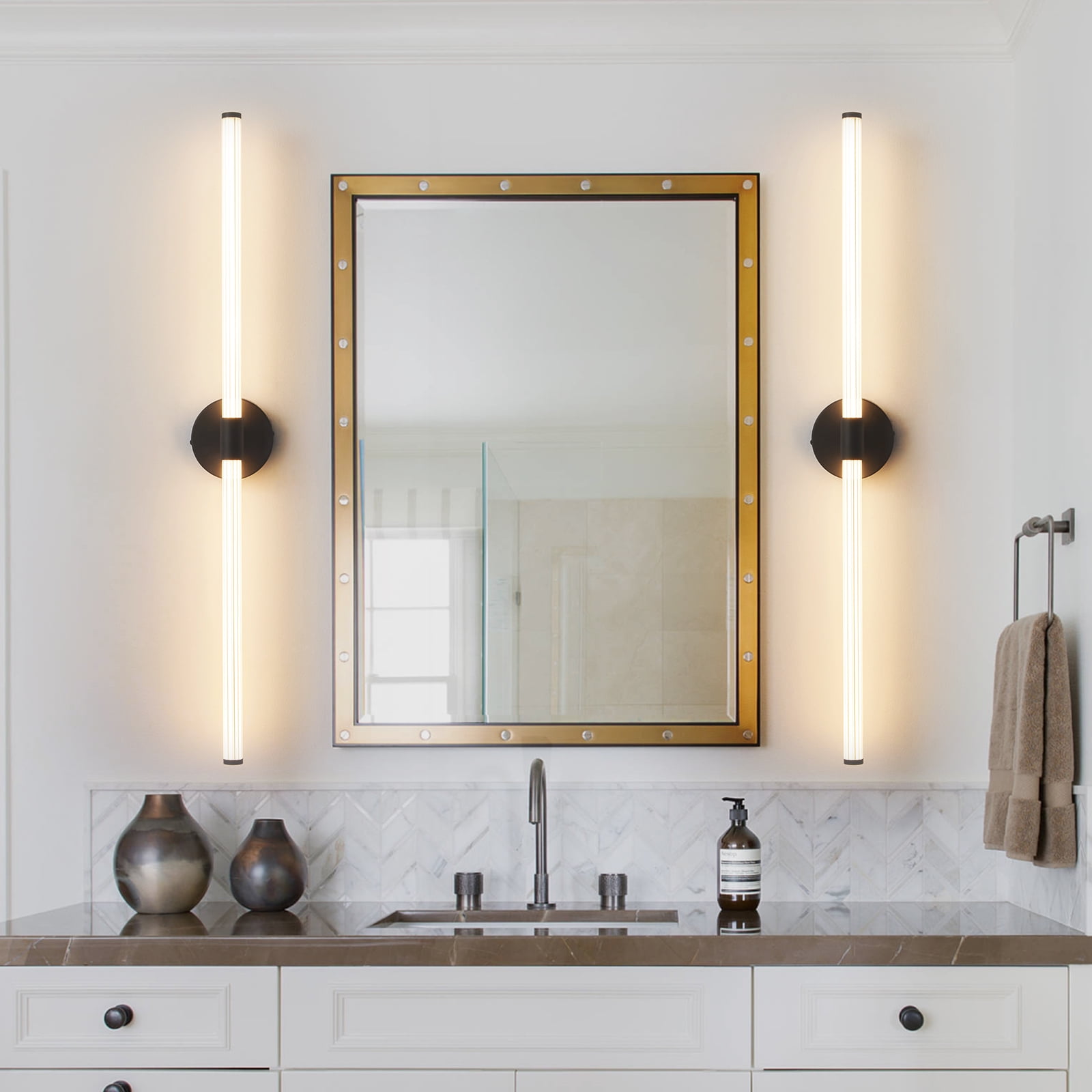 Deyidn 39.4 inch Black Modern Wall Sconce, Dimmable LED Light Bar for Mirror, Dresser, or Vanity